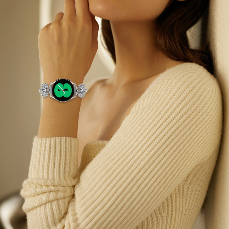 Meget Fint Metal Og Rhinsten Universal Rem passer til Smartwatch - Sølv#serie_3