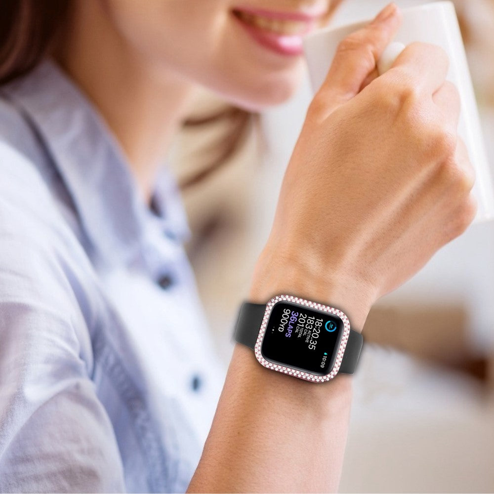 Apple Watch Series 8 (45mm) / Apple Watch Series 7 45mm Plastik Cover med Rem og Hærdet Glas - Pink#serie_5