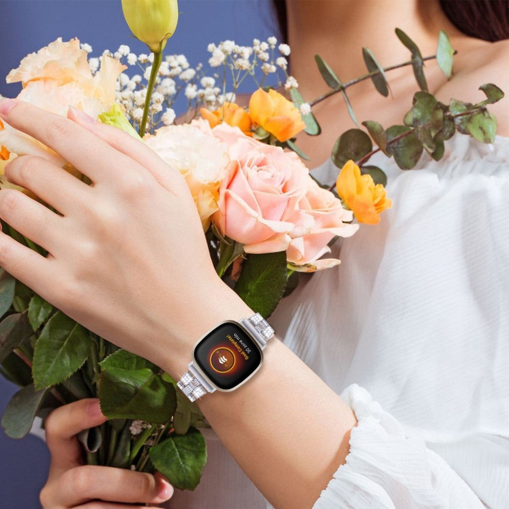 Godt Fitbit Versa 3 / Fitbit Sense Metal og Rhinsten Rem - Sølv#serie_2